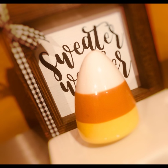 Nora Fleming Candy Corn Mini. Retired - Picture 4 of 8